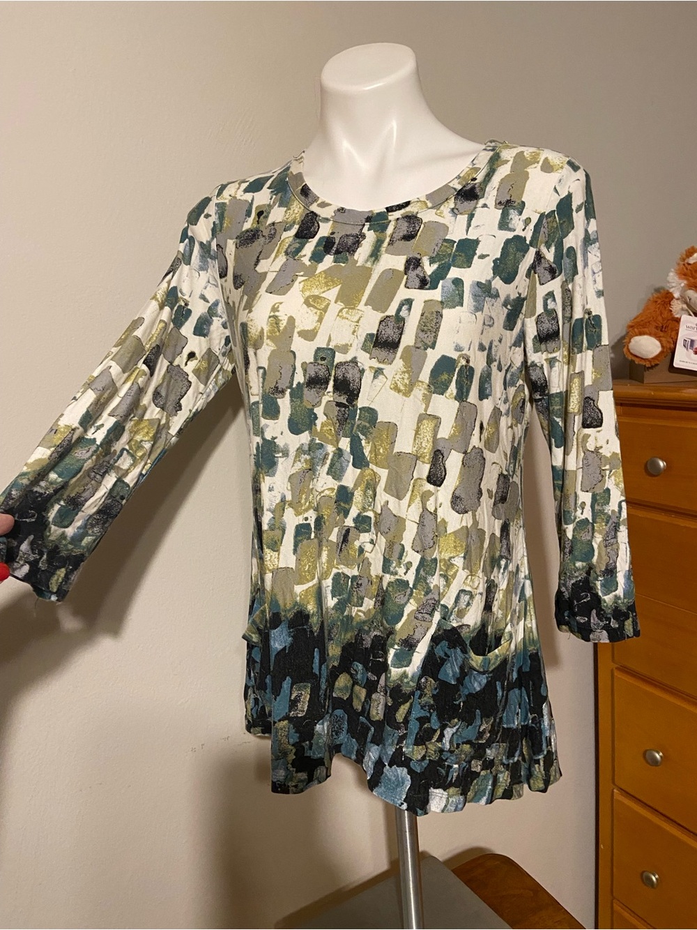 LOGO by Lori Goldstein Abstract Brushstroke Long Sleeve Top - Green/Black/White